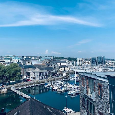 28 Harbour Lettings Luxury Apartments For Over 25S Plymouth Exterior photo
